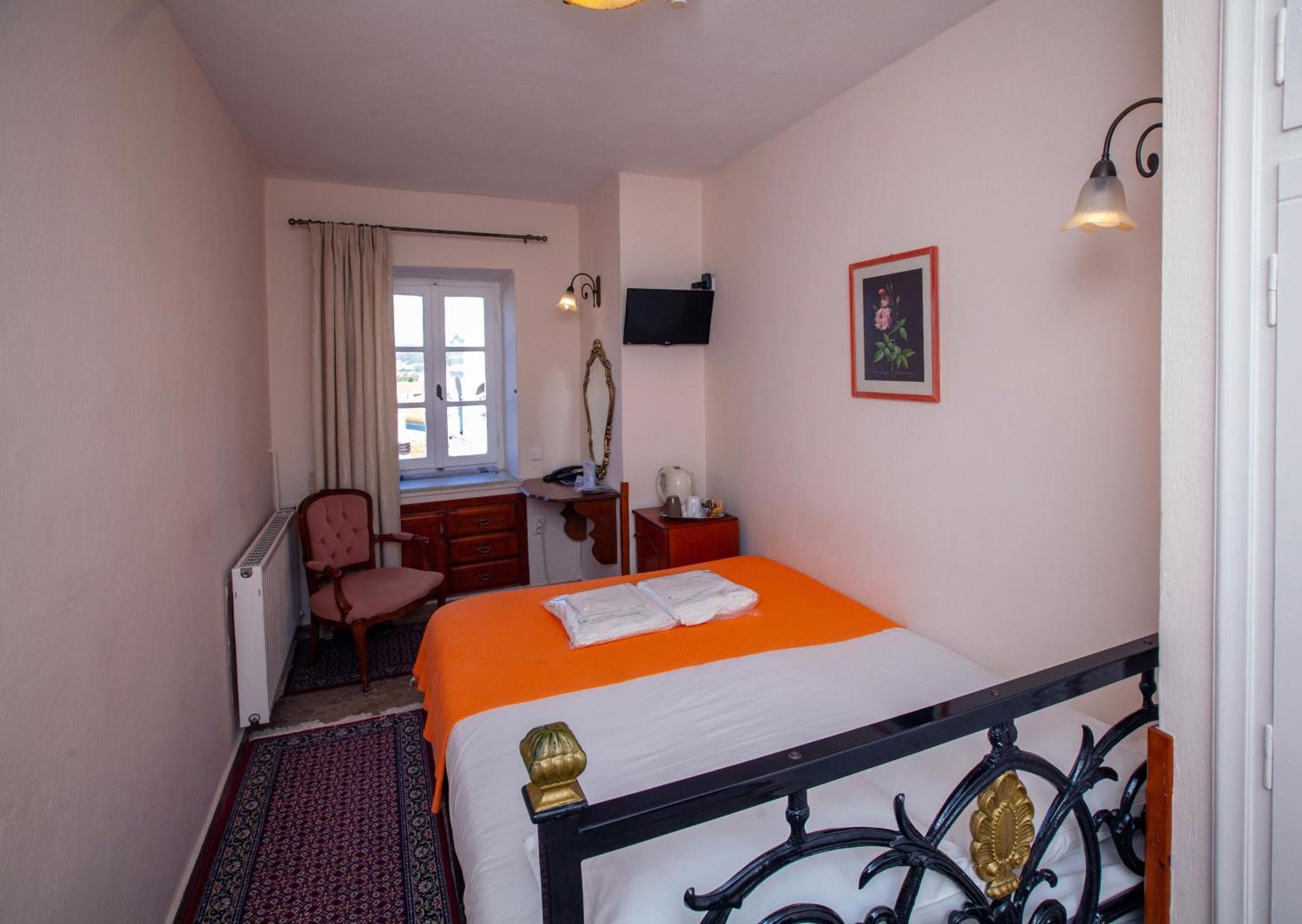 Byron Traditional Hotel Нафплион Номер фото